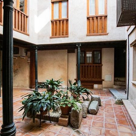Apartmán Tiempo De Toledo: Catedral Exteriér fotografie